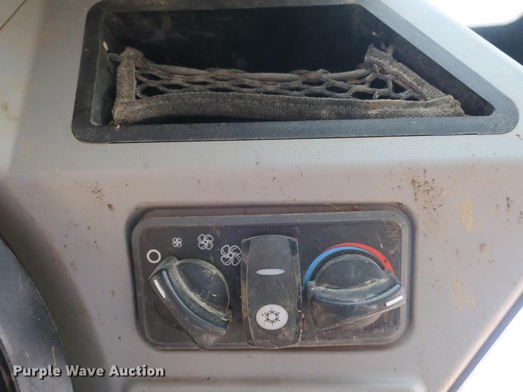 image for item DB8876 2014 Caterpillar 289D skid steer