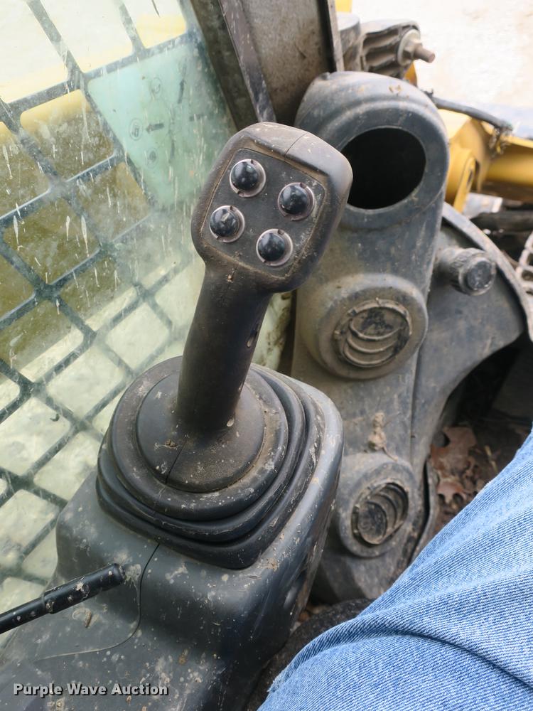 image for item DB8876 2014 Caterpillar 289D skid steer