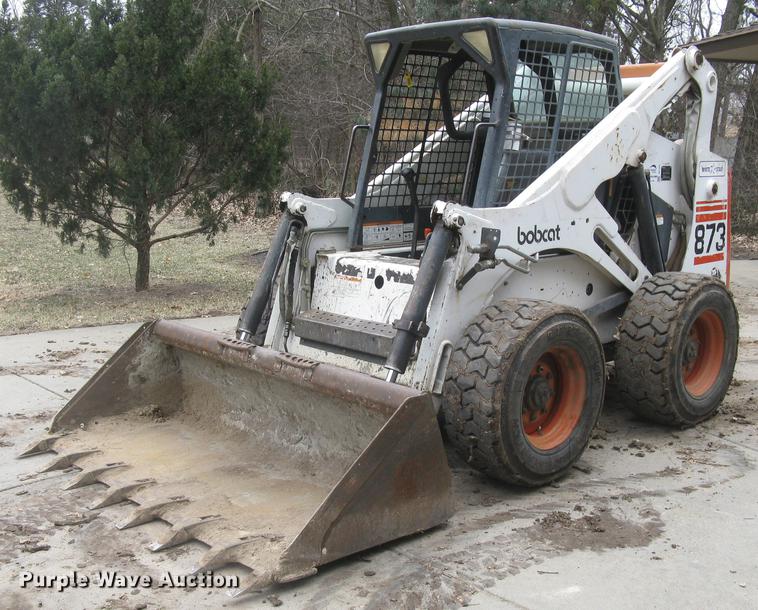 image for item DC1343 1999 Bobcat 873 skid steer
