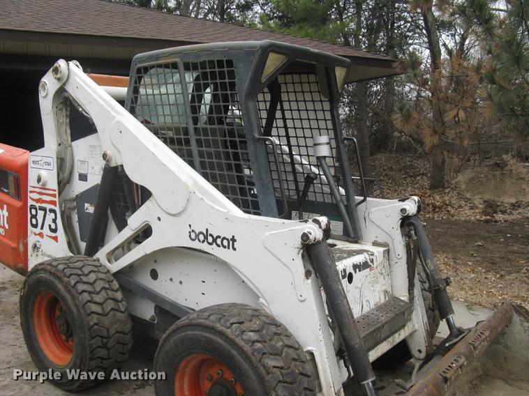 image for item DC1343 1999 Bobcat 873 skid steer