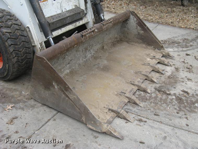 image for item DC1343 1999 Bobcat 873 skid steer