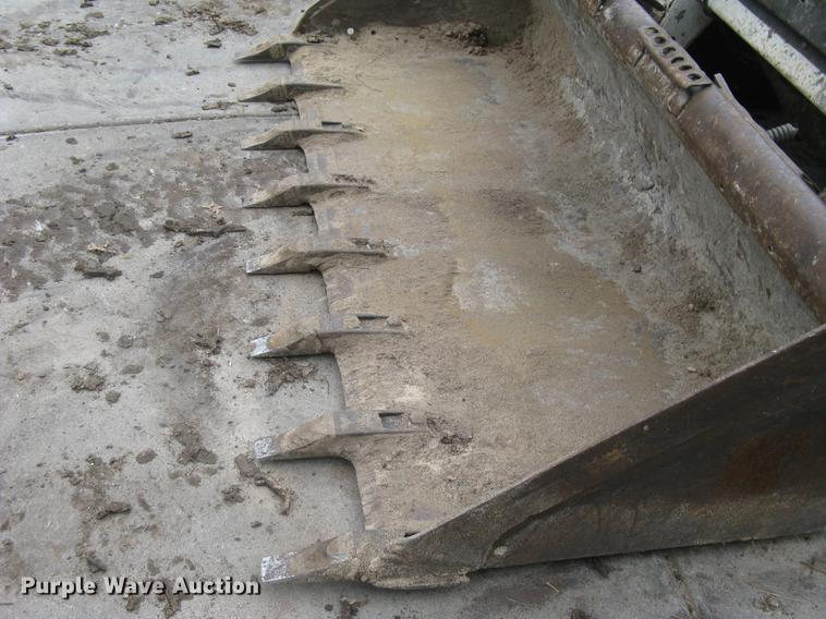 image for item DC1343 1999 Bobcat 873 skid steer