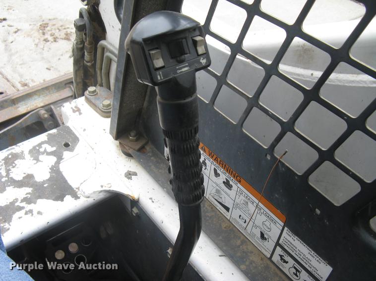 image for item DC1343 1999 Bobcat 873 skid steer