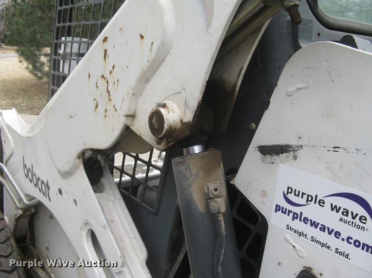 image for item DC1343 1999 Bobcat 873 skid steer