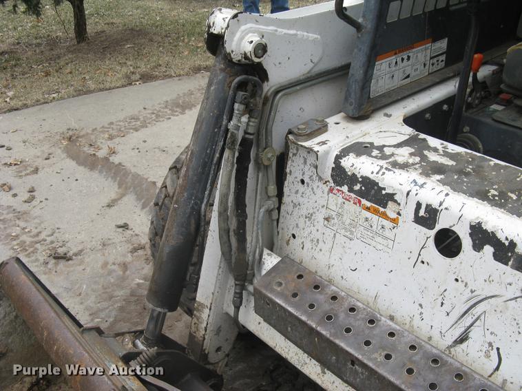 image for item DC1343 1999 Bobcat 873 skid steer