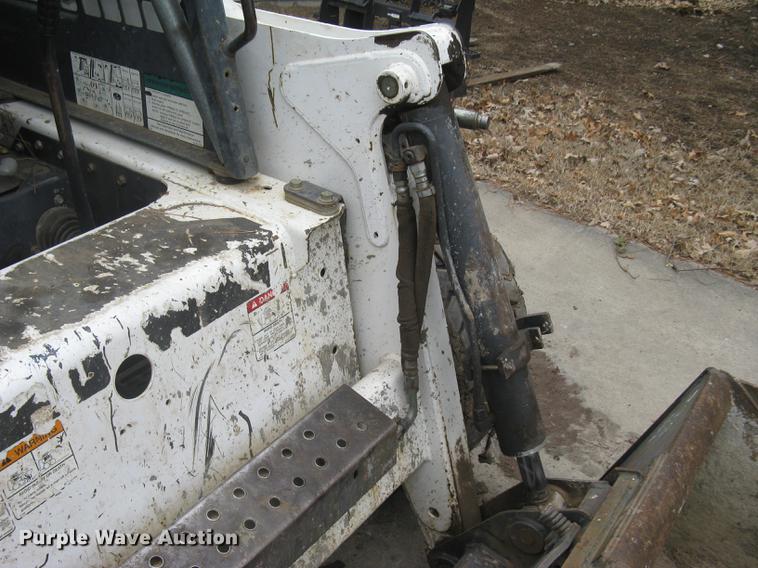 image for item DC1343 1999 Bobcat 873 skid steer