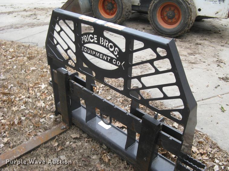image for item DC1343 1999 Bobcat 873 skid steer