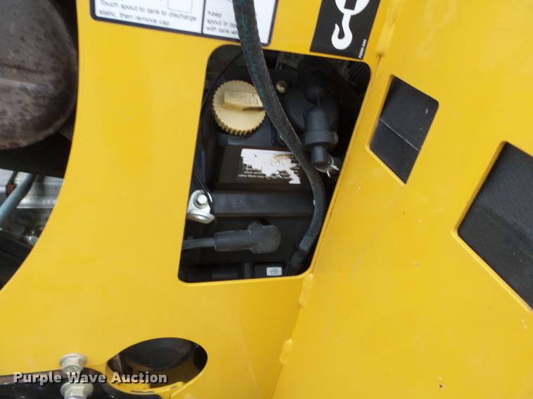 image for item DD2323 2014 Vermeer SC30TX stump grinder