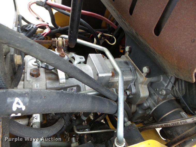 image for item DD2323 2014 Vermeer SC30TX stump grinder