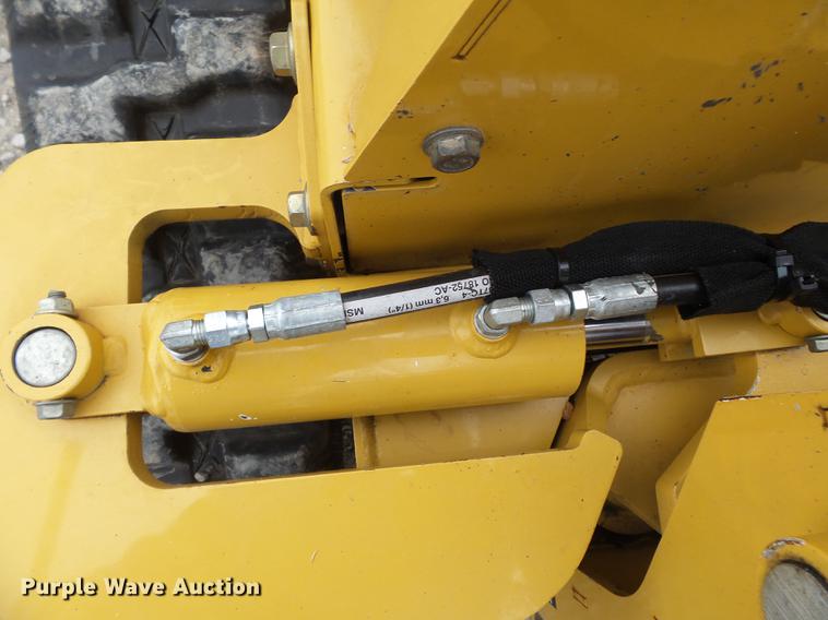 image for item DD2323 2014 Vermeer SC30TX stump grinder