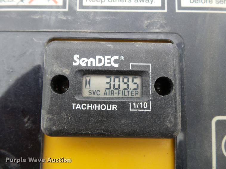 image for item DD2323 2014 Vermeer SC30TX stump grinder