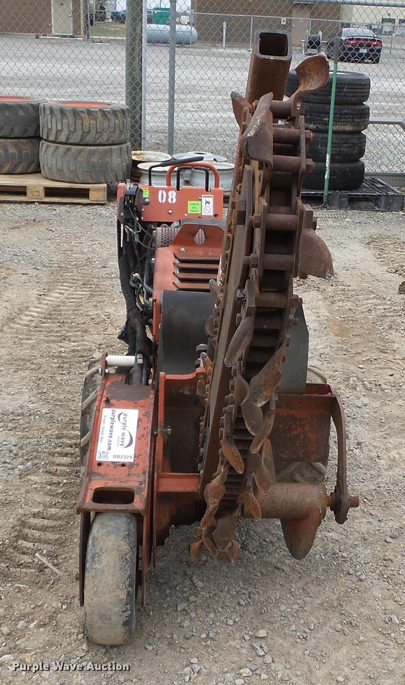 image for item DD2324 2010 Ditch Witch RT24 trencher