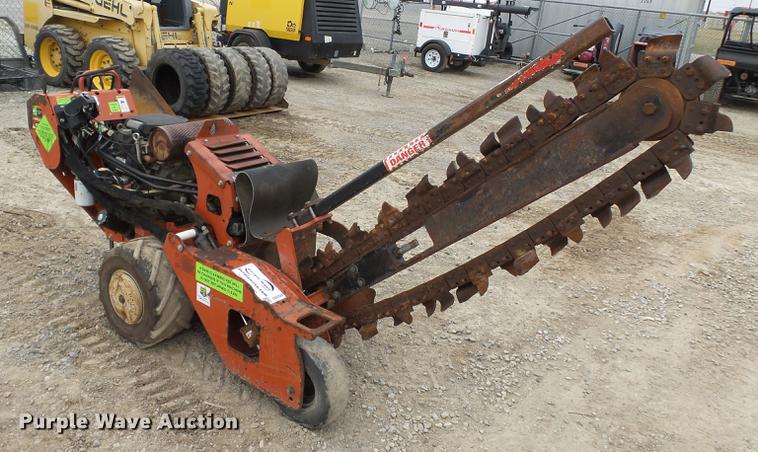 image for item DD2324 2010 Ditch Witch RT24 trencher