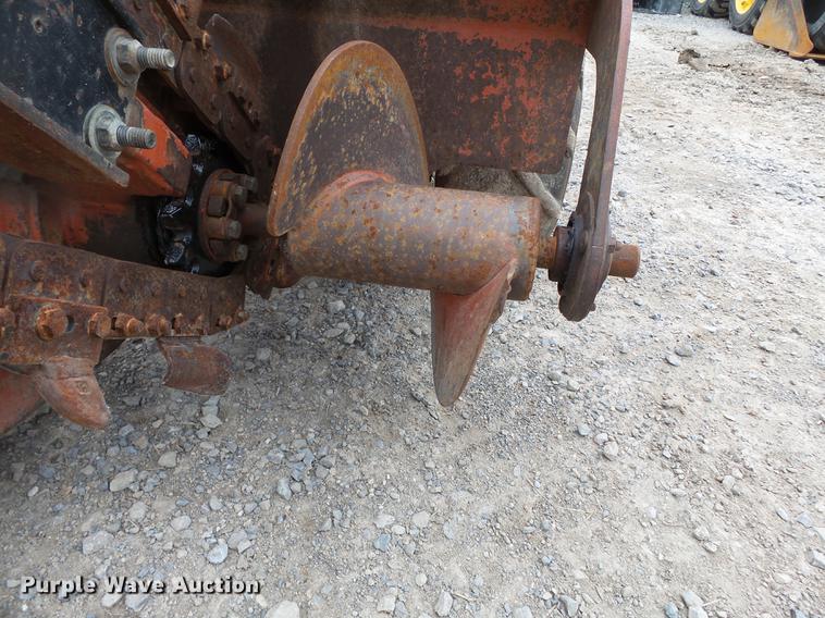 image for item DD2324 2010 Ditch Witch RT24 trencher