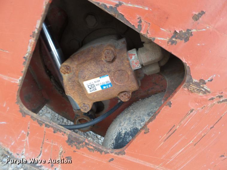 image for item DD2324 2010 Ditch Witch RT24 trencher