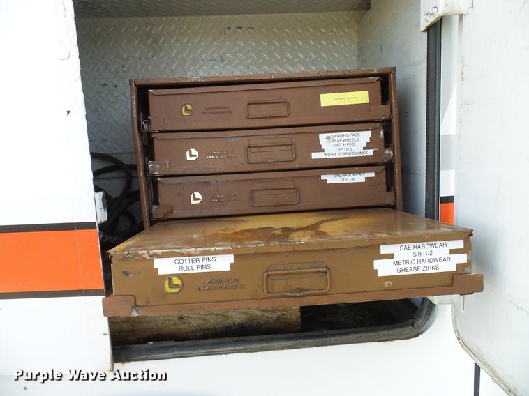 image for item DD6003 2006 International 4300 service truck with crane