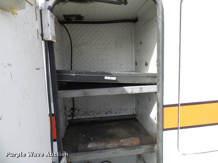 image for item DD6003 2006 International 4300 service truck with crane