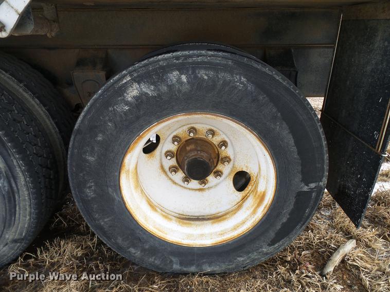 image for item DD6017 1991 Williamson 28116A end dump trailer