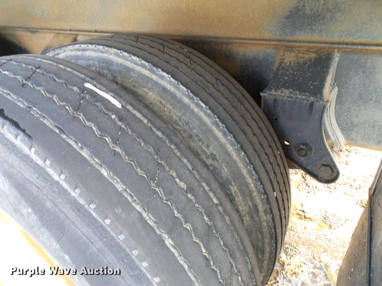 image for item DD6017 1991 Williamson 28116A end dump trailer