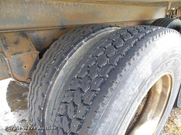 image for item DD6017 1991 Williamson 28116A end dump trailer