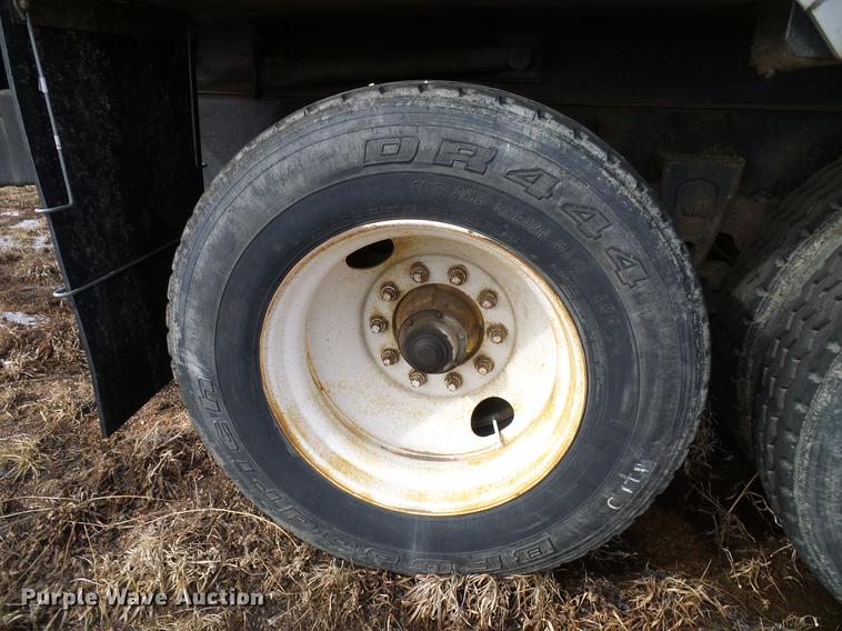 image for item DD6017 1991 Williamson 28116A end dump trailer