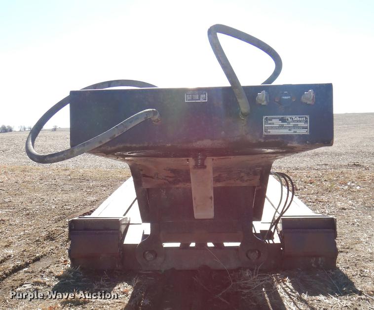 image for item DE0048 1999 Talbert HTR9 lowboy equipment trailer