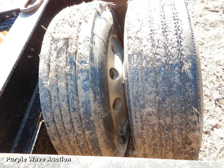 image for item DE0048 1999 Talbert HTR9 lowboy equipment trailer