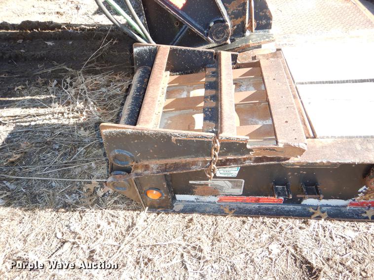 image for item DE0048 1999 Talbert HTR9 lowboy equipment trailer