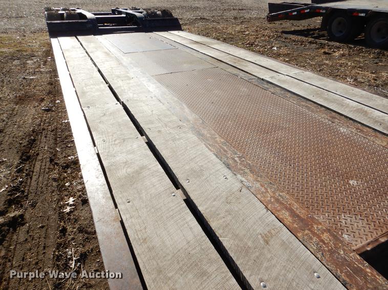 image for item DE0048 1999 Talbert HTR9 lowboy equipment trailer