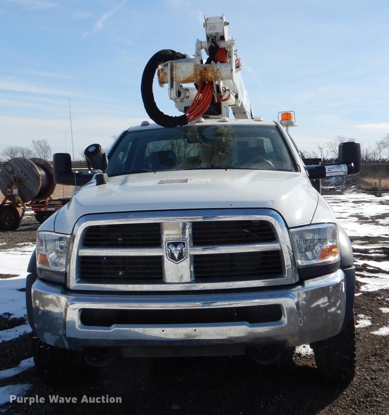 image for item DE0143 2012 Dodge Ram 5500 bucket truck