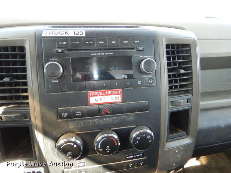 image for item DE0143 2012 Dodge Ram 5500 bucket truck