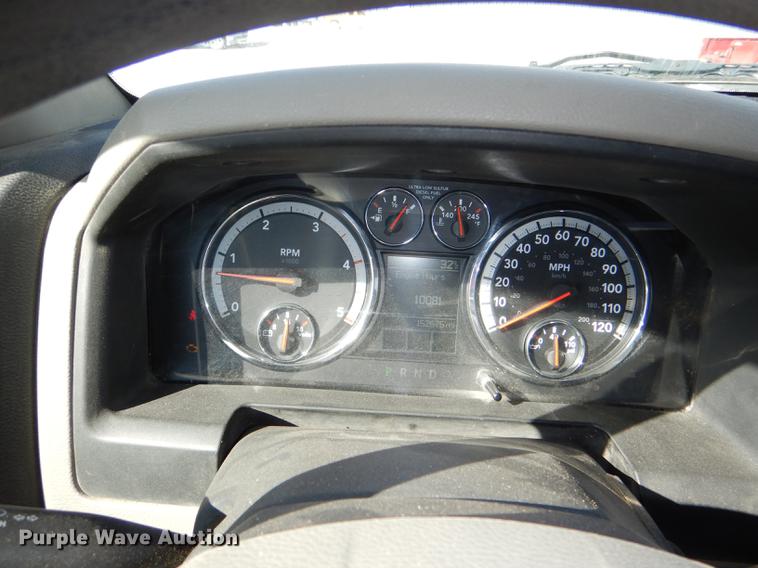 image for item DE0143 2012 Dodge Ram 5500 bucket truck