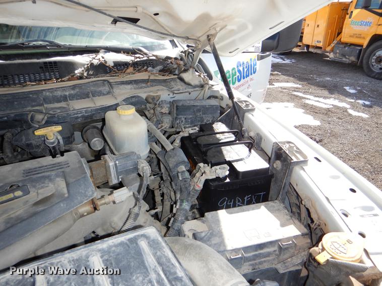 image for item DE0143 2012 Dodge Ram 5500 bucket truck