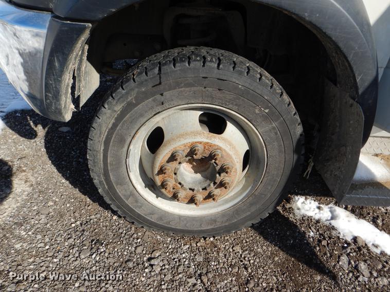 image for item DE0143 2012 Dodge Ram 5500 bucket truck