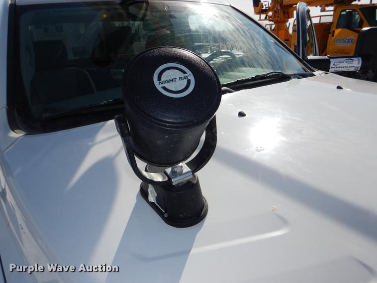 image for item DE0143 2012 Dodge Ram 5500 bucket truck