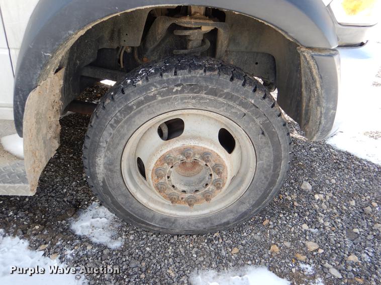 image for item DE0143 2012 Dodge Ram 5500 bucket truck