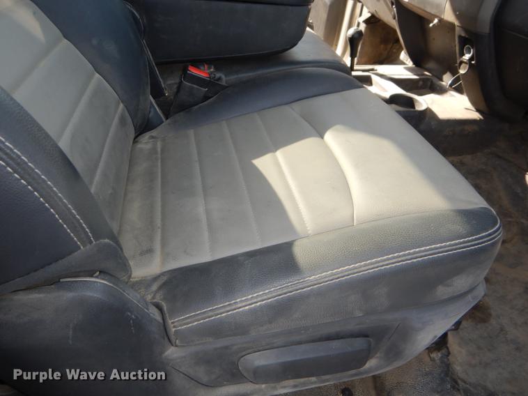 image for item DE0143 2012 Dodge Ram 5500 bucket truck