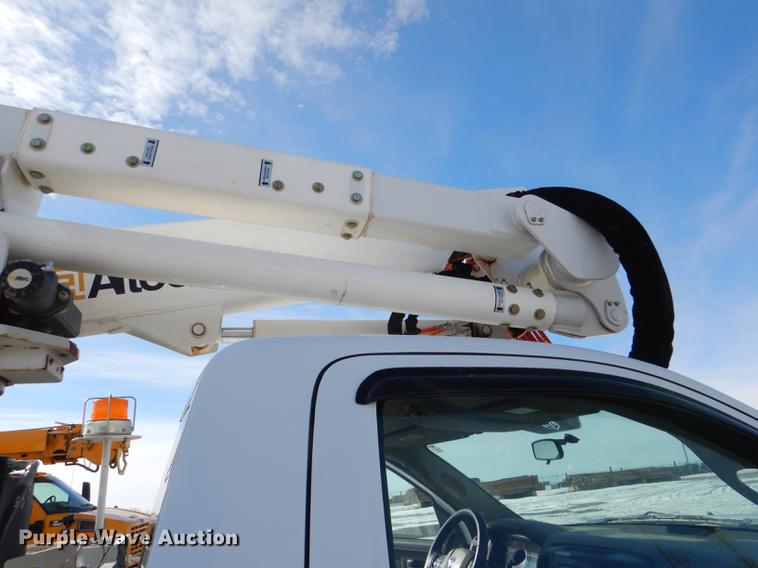 image for item DE0143 2012 Dodge Ram 5500 bucket truck