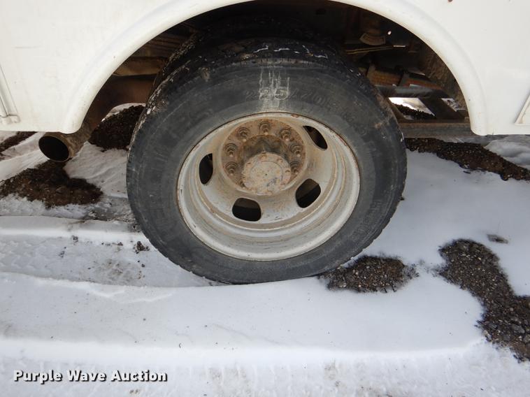 image for item DE0143 2012 Dodge Ram 5500 bucket truck