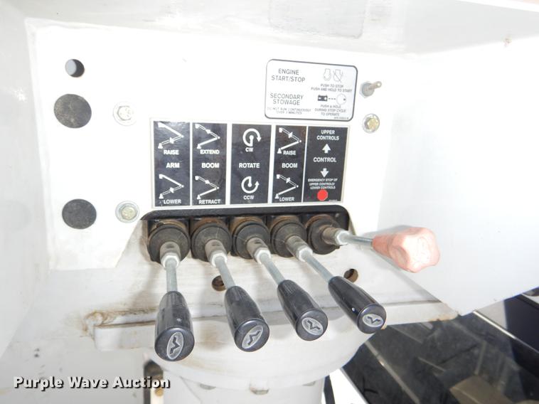 image for item DE0143 2012 Dodge Ram 5500 bucket truck