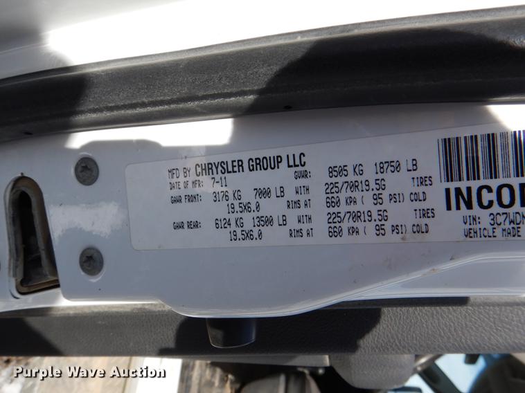 image for item DE0143 2012 Dodge Ram 5500 bucket truck