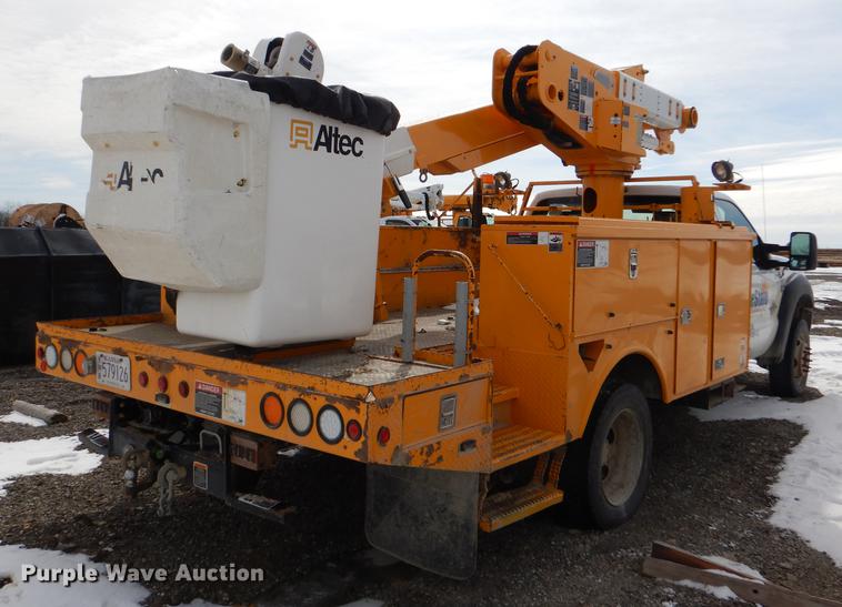 image for item DE0145 2011 Ford F550 Super Duty bucket truck