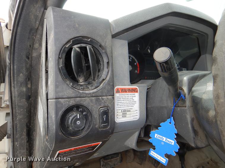 image for item DE0145 2011 Ford F550 Super Duty bucket truck