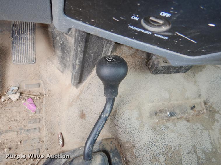 image for item DE0145 2011 Ford F550 Super Duty bucket truck