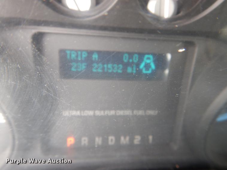 image for item DE0145 2011 Ford F550 Super Duty bucket truck