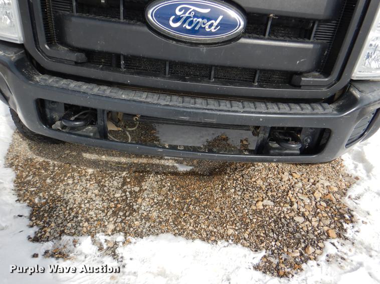 image for item DE0145 2011 Ford F550 Super Duty bucket truck