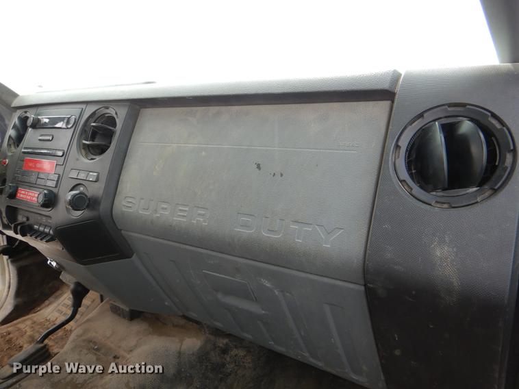 image for item DE0145 2011 Ford F550 Super Duty bucket truck