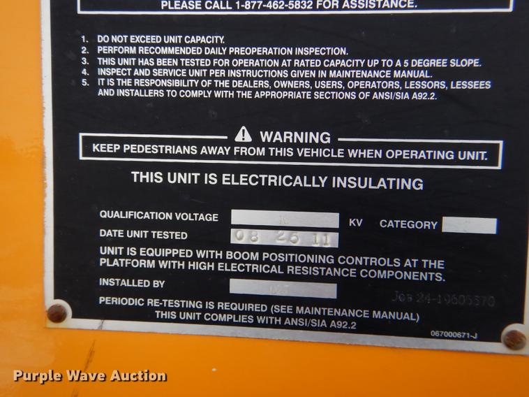 image for item DE0145 2011 Ford F550 Super Duty bucket truck