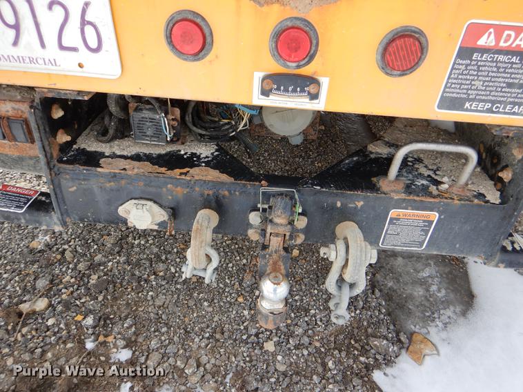 image for item DE0145 2011 Ford F550 Super Duty bucket truck