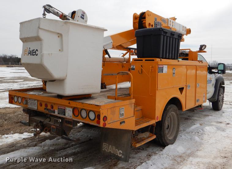 image for item DE0157 2012 Ford F550 Super Duty bucket truck